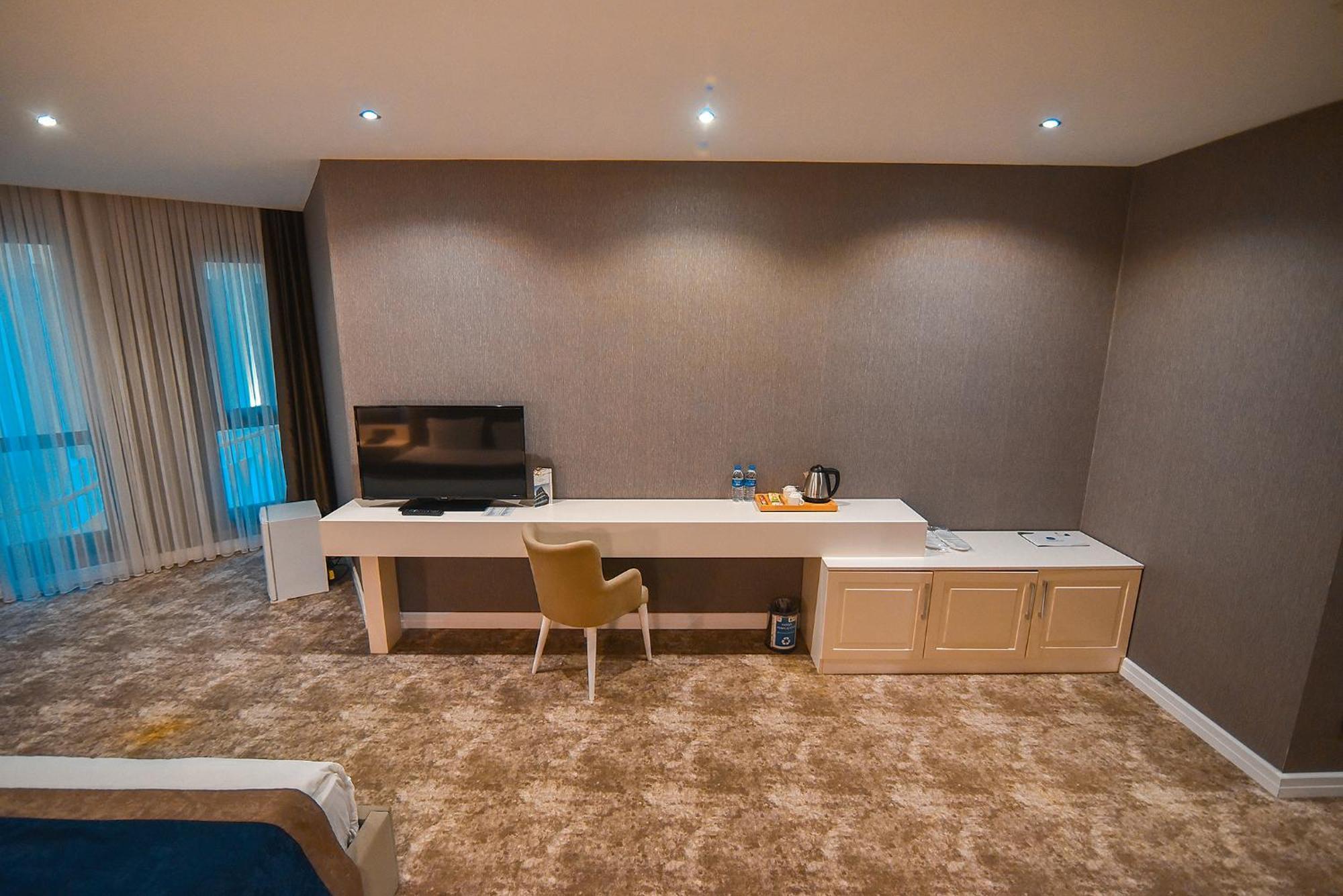 Araklı Royal Comfort Hotel מראה חיצוני תמונה